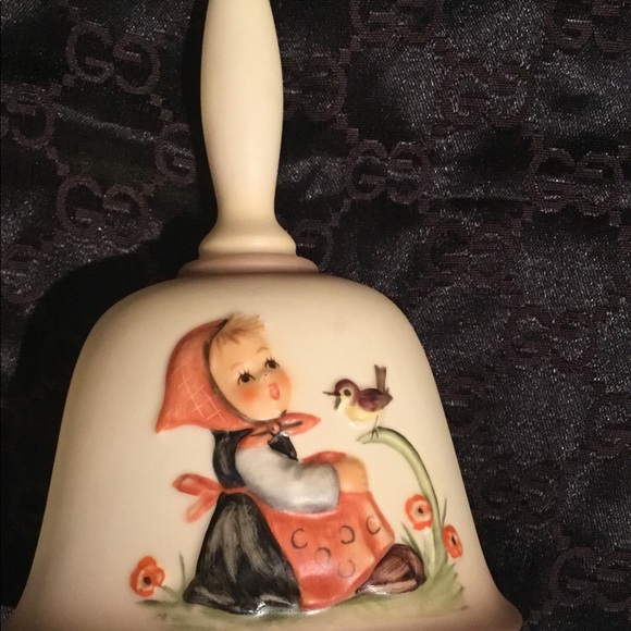 GOEBEL BELL IN PERFECT CONDITION - Picture 4 of 12